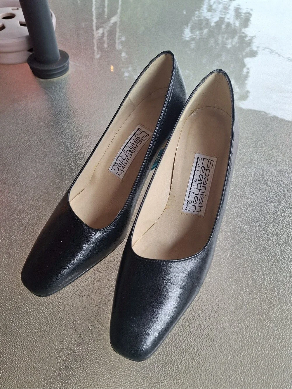 SERGIO ZELCER BLACK SPANISH LEATHER WOMENS Sz 5 1/2 HEELS Made In SPAIN